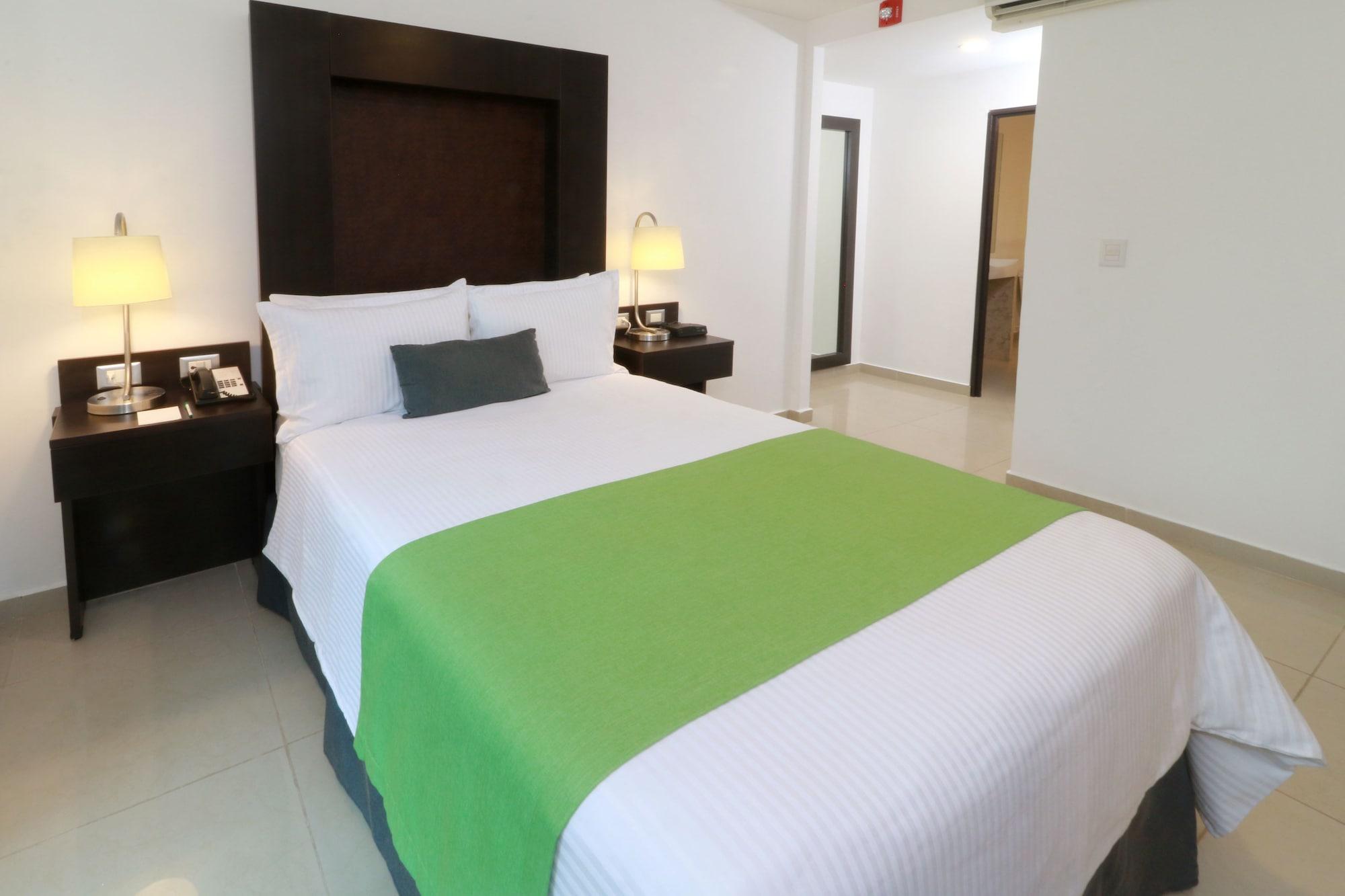 Hotel Wyndham Garden Guadalajara Acueducto Zapopan Zewnętrze zdjęcie